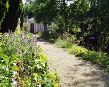 2 for 1 Gardens in Oxfordshire and the Cotswolds