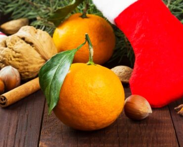 The History Of Putting Oranges In Stockings For Christmas