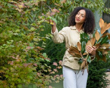 How to make autumn wreaths