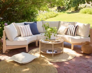 Transform your garden into the ultimate entertaining space with these 9 tips