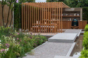 9 Clever Landscape Designer Tricks to Make the Most of a Long Narrow Garden