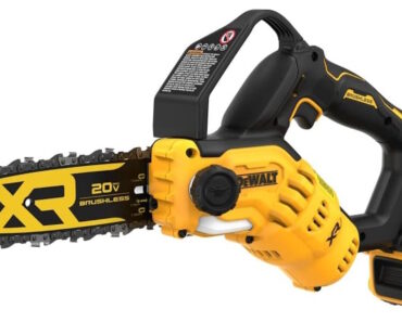 DeWalt 20V MAX 8″ Brushless Chainsaw Review: Small Tool, Big Power