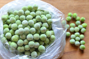 Your Garden Birds Urgently Need This Frozen Veg to Stay Hydrated and Safe in a Summer Heatwave